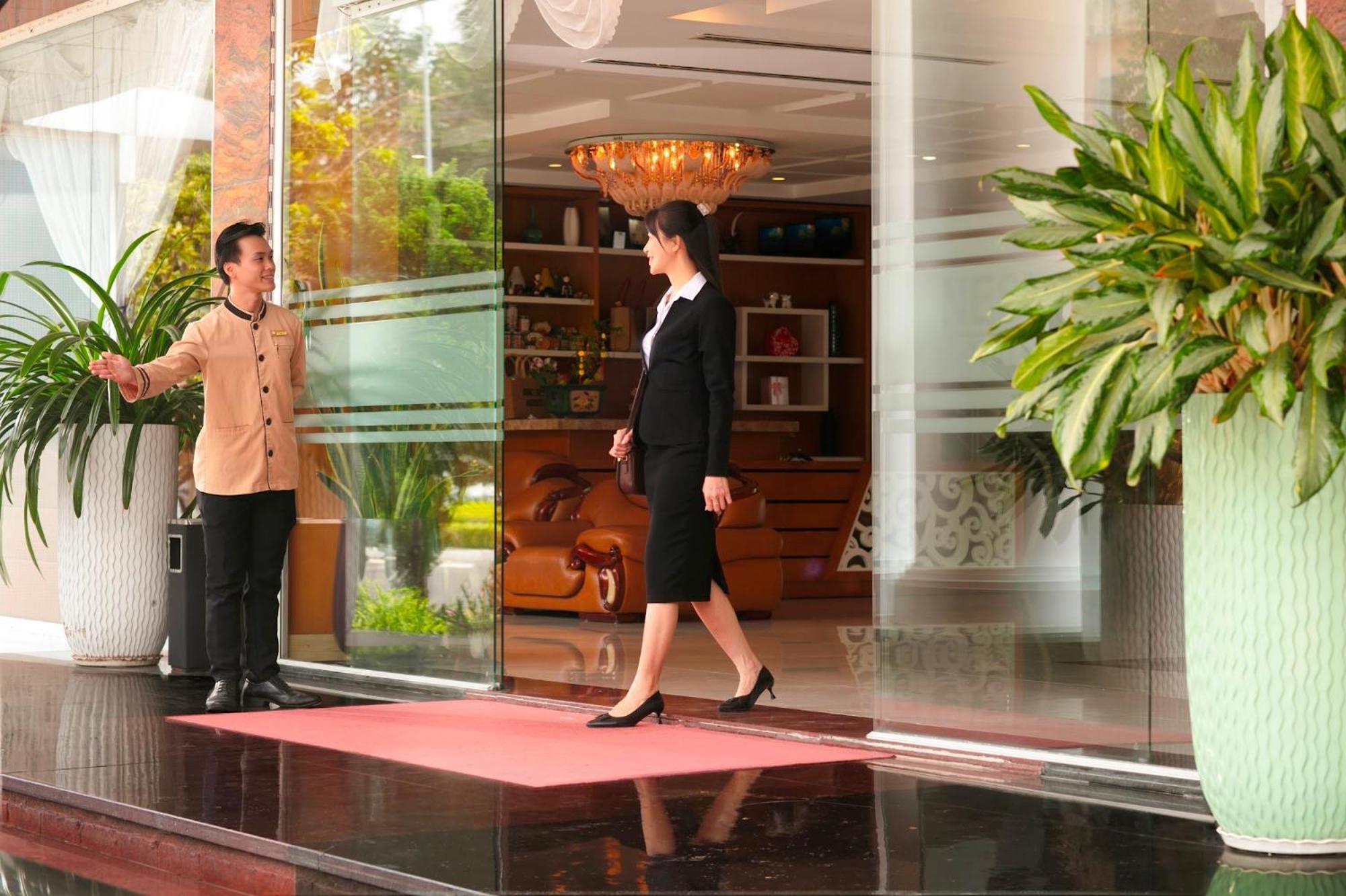 Nesta Hotel Кантхо Экстерьер фото